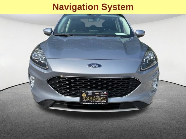 Used 2022 Ford Escape Titanium w/ Class II Trailer Tow Package AWD/4WD image 4