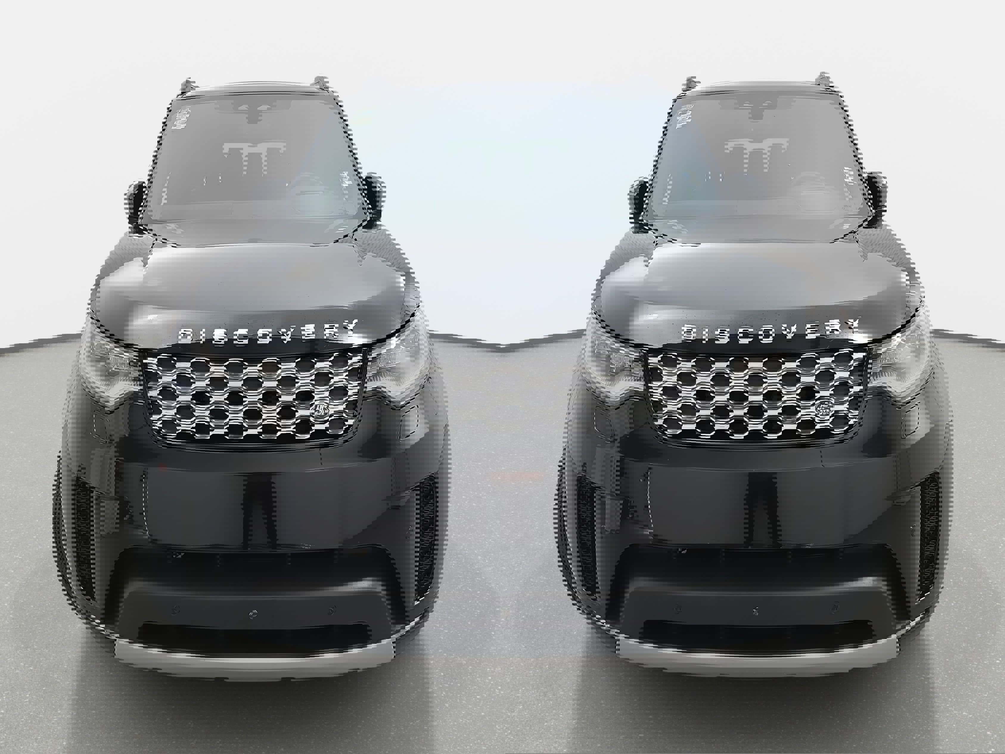 Certified 2025 Land Rover Discovery S image 2