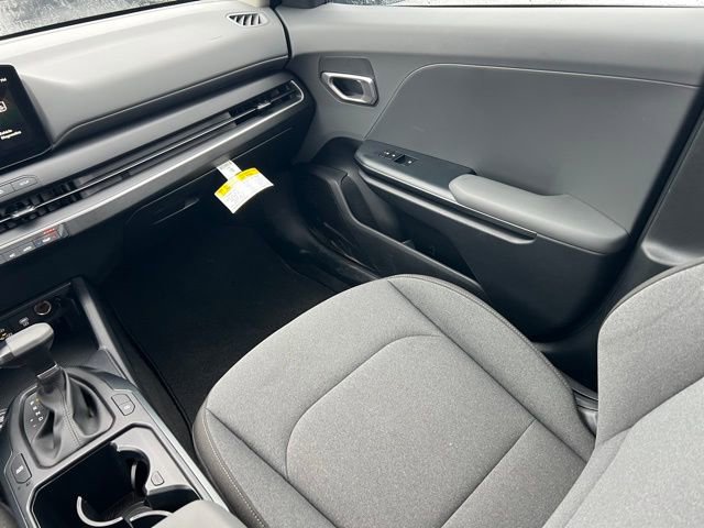 Certified 2025 Kia K4 LXS FWD image 15