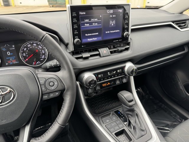 Certified 2022 Toyota RAV4 XLE image 18