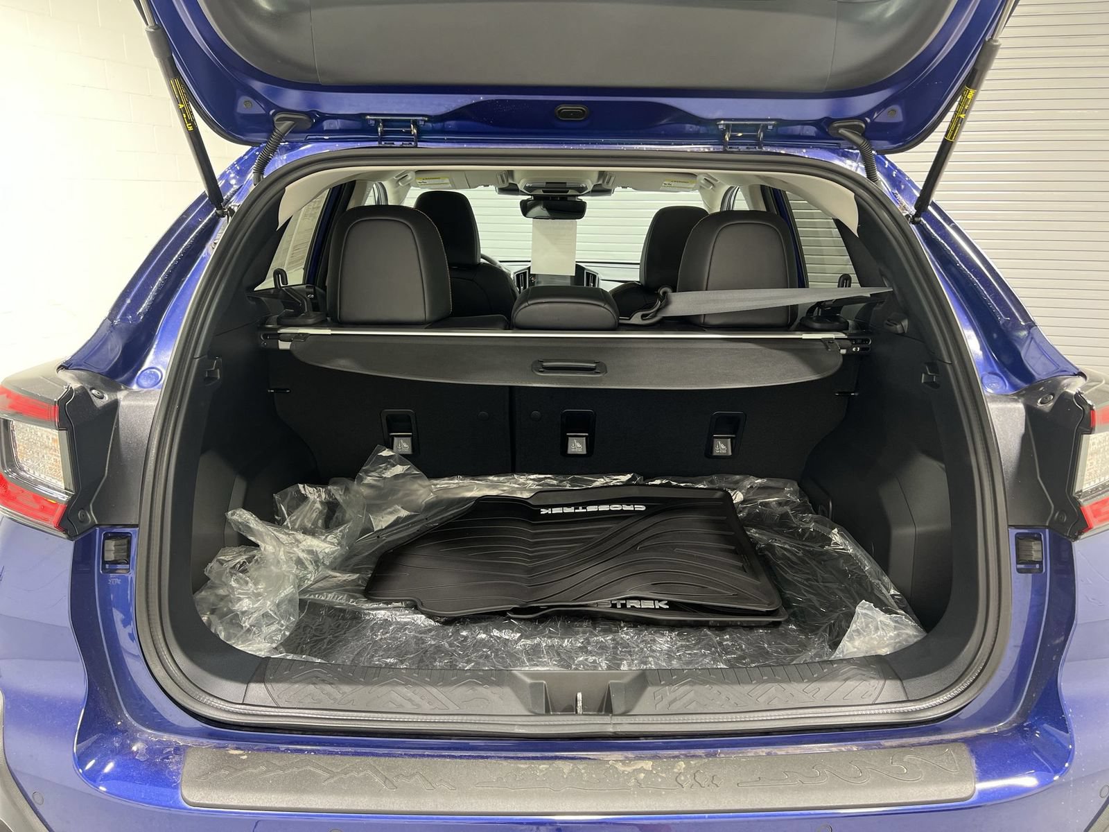 Certified 2026 Subaru Crosstrek 2.5i Limited w/ Crosstrek Mirror Package AWD/4WD image 22