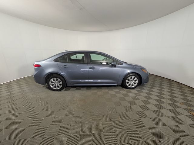 Used 2023 Toyota Corolla LE FWD image 29