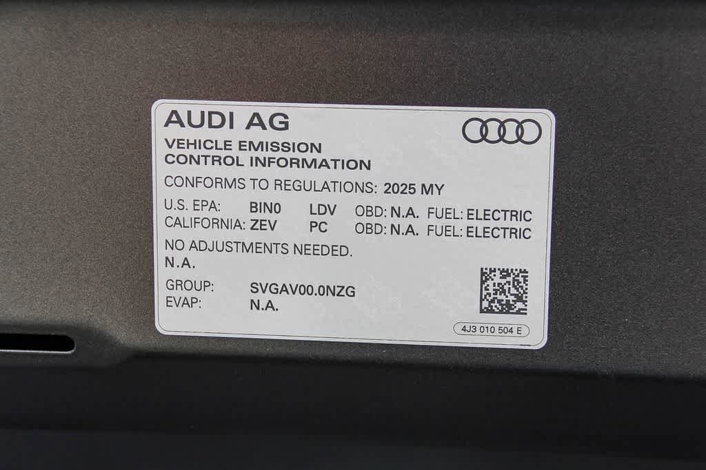 Used 2025 Audi RS e-tron GT performance image 29