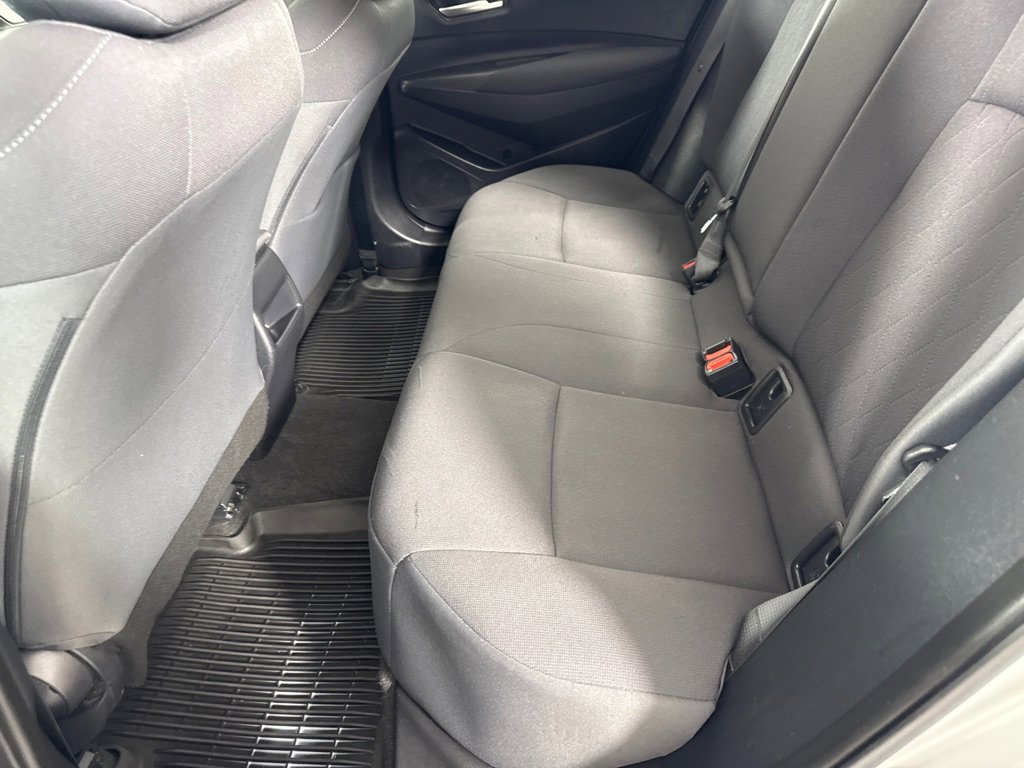 Used 2020 Toyota Corolla LE image 19