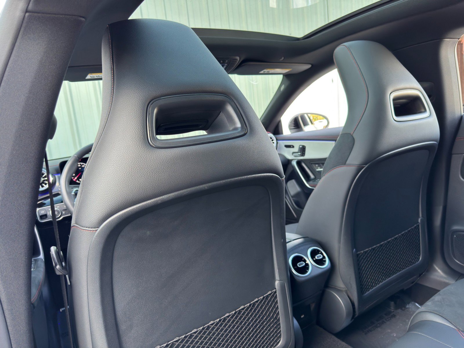 Used 2024 Mercedes-Benz CLA 250 4MATIC image 39