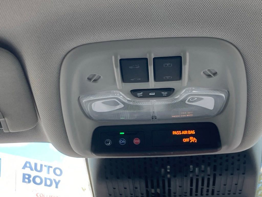 New 2027 Chevrolet Bolt RS w/ Technology Package FWD image 17