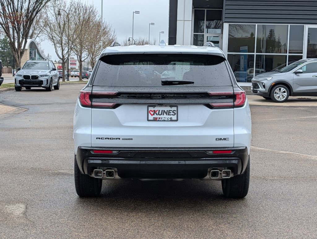 New 2026 GMC Acadia Denali Ultimate w/ LPO, Floor Liner Package AWD/4WD image 10