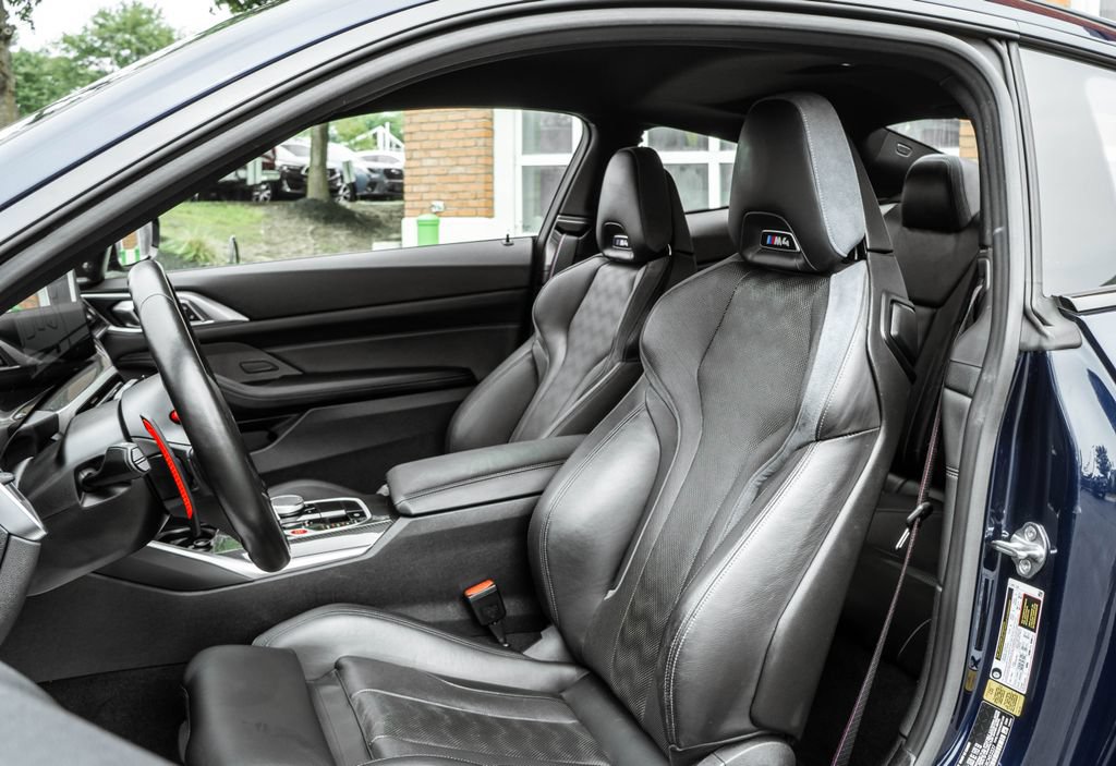 Used 2024 BMW M4 Competition w/ Executive Package RWD image 7