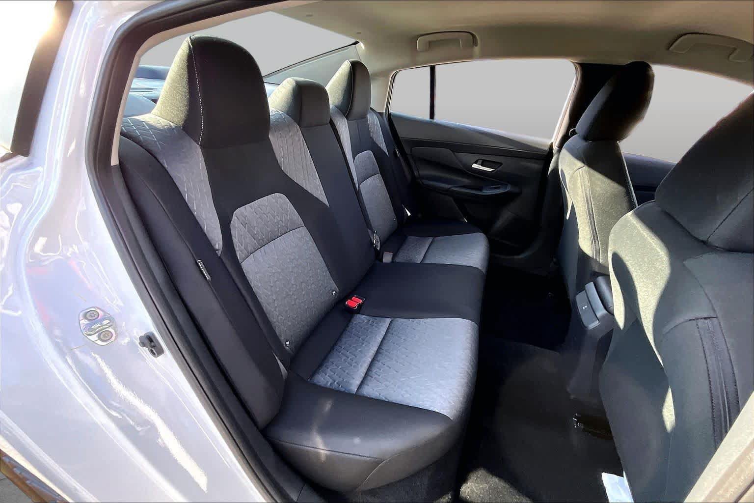 Certified 2026 Nissan Sentra SV w/ SV Convenience Package FWD image 20