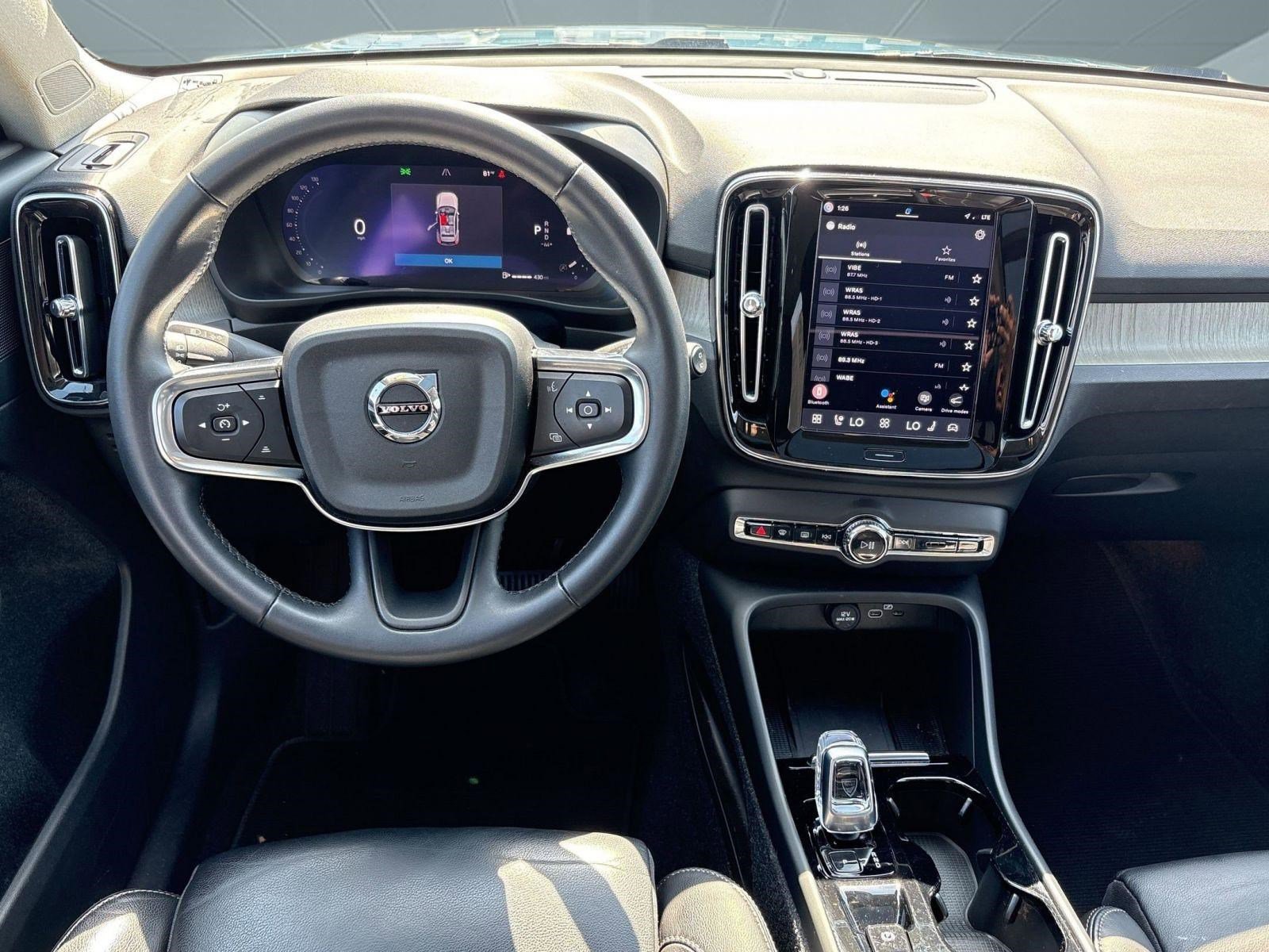 Certified 2023 Volvo XC40 B5 Plus w/ Driver Assist Package image 27