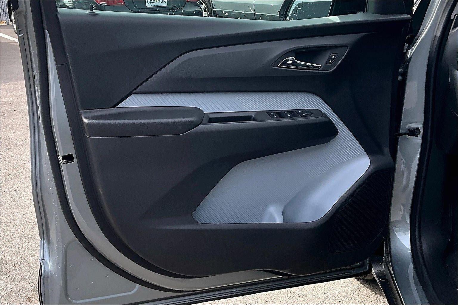 New 2027 Chevrolet Bolt RS w/ Technology Package image 19
