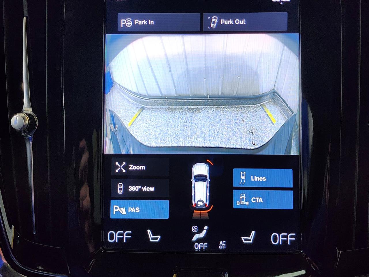 Used 2018 Volvo V90 T5 Cross Country w/ Convenience Package image 22