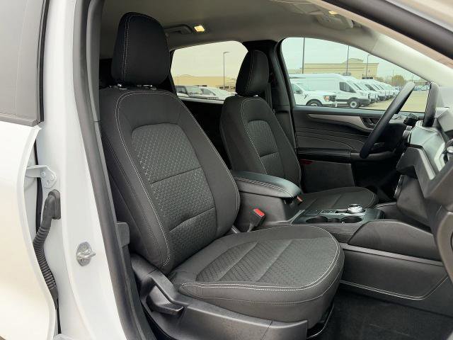 Certified 2025 Ford Escape Active image 29