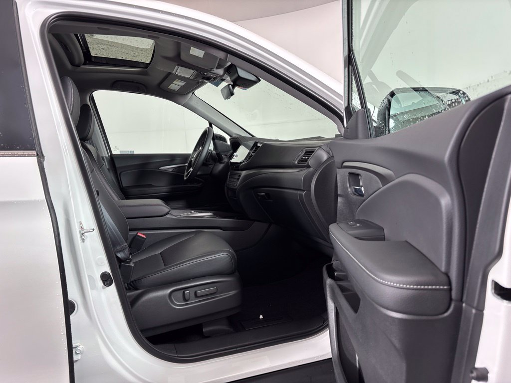 Certified 2026 Honda Ridgeline RTL image 7