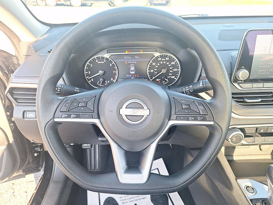 Certified 2025 Nissan Altima 2.5 SV FWD image 13