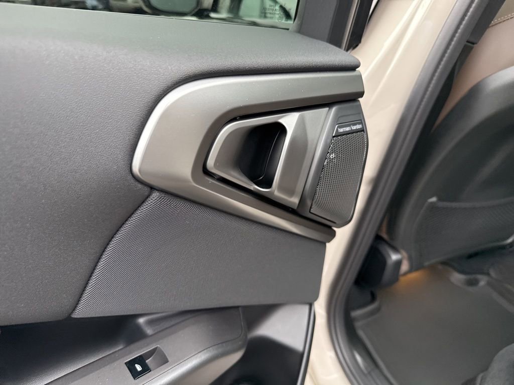 Used 2026 BMW X3 M50 w/ Premium Package image 11