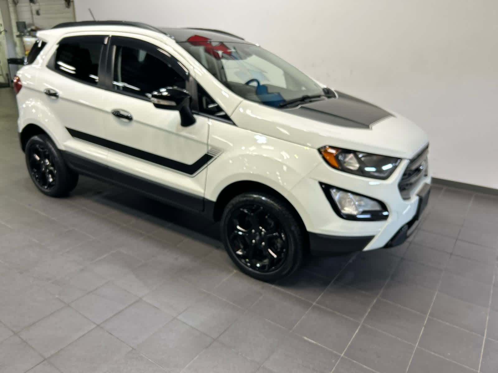 Used 2022 Ford EcoSport SES w/ Interior Protection Package AWD/4WD image 2