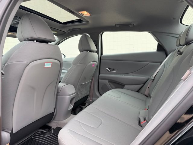New 2026 Hyundai Elantra SEL Sport Premium FWD image 34