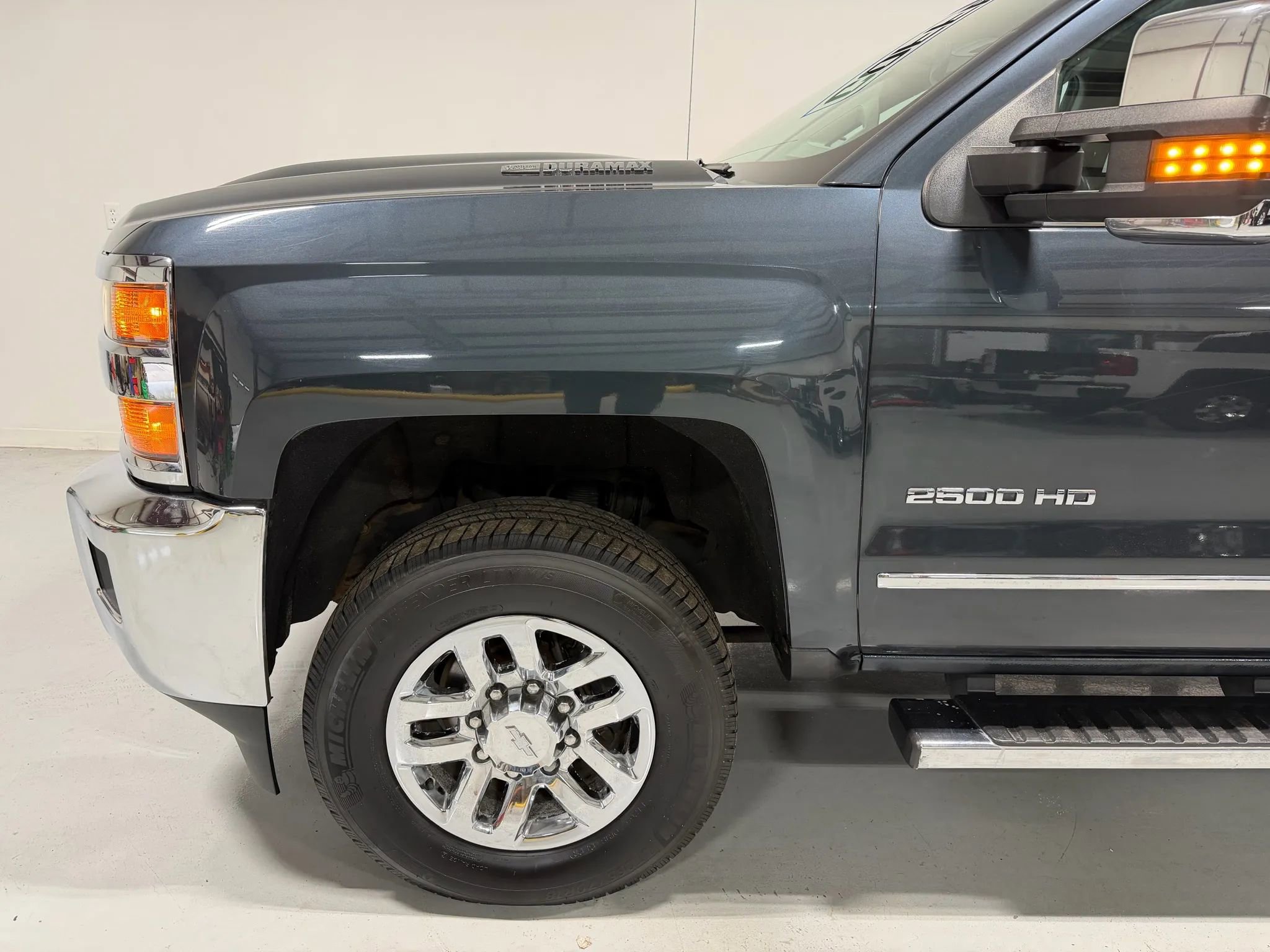 Used 2017 Chevrolet Silverado 2500 LTZ w/ Duramax Plus Package image 10