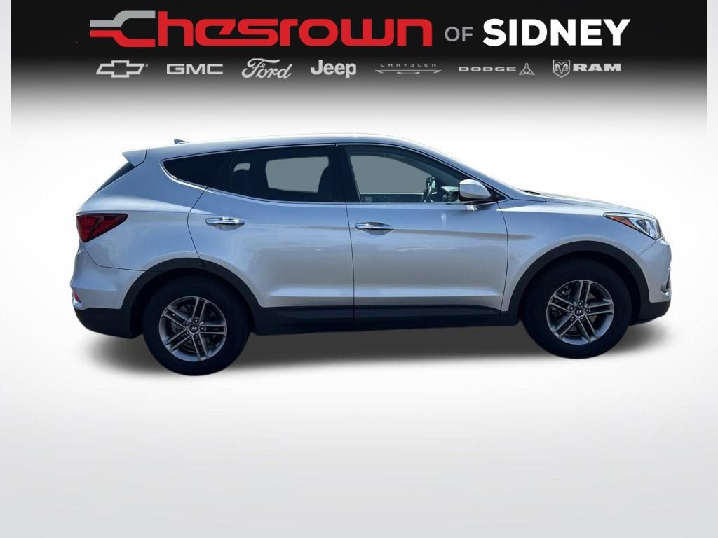 Used 2017 Hyundai Santa Fe Sport FWD image 6