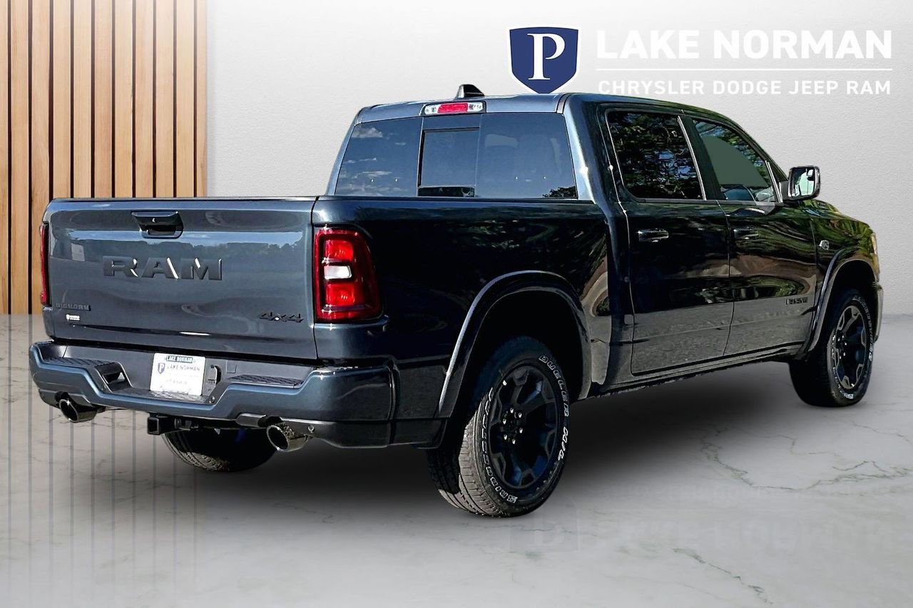 New 2026 RAM 1500 4x4 Crew Cab image 9
