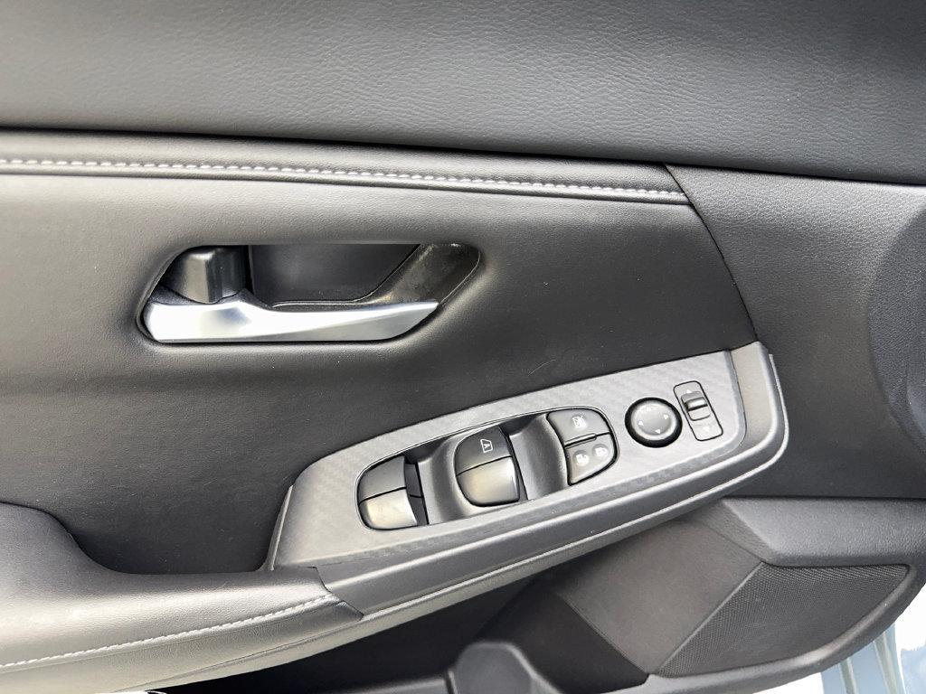Used 2025 Nissan Sentra SV w/ Trunk Package FWD image 33