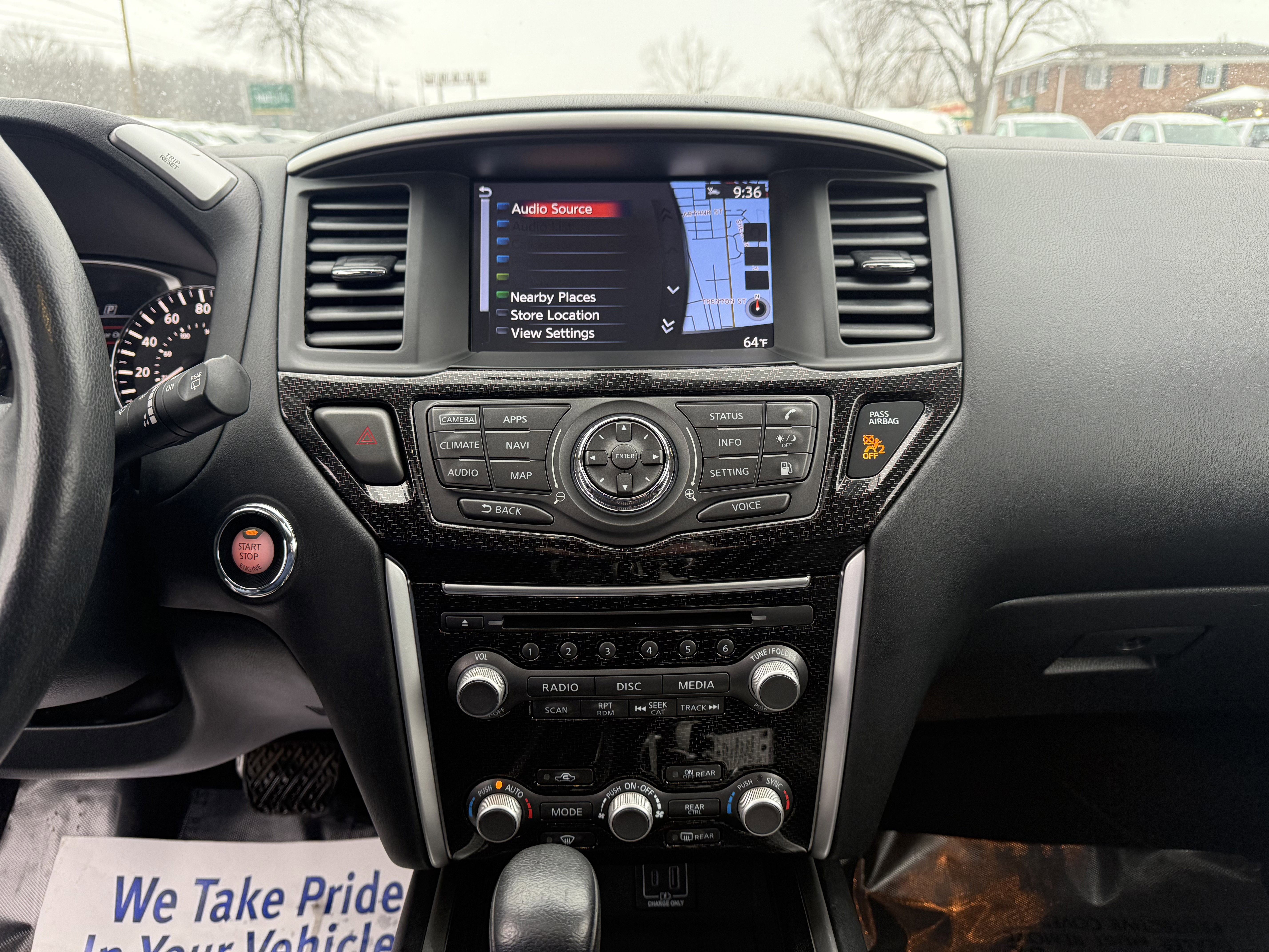 Used 2019 Nissan Pathfinder SL image 16