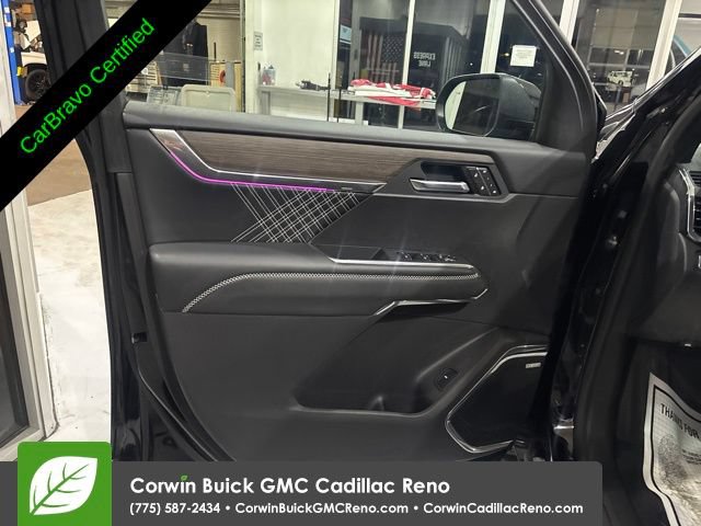 Certified 2026 GMC Acadia Denali w/ Super Cruise Package AWD/4WD image 15