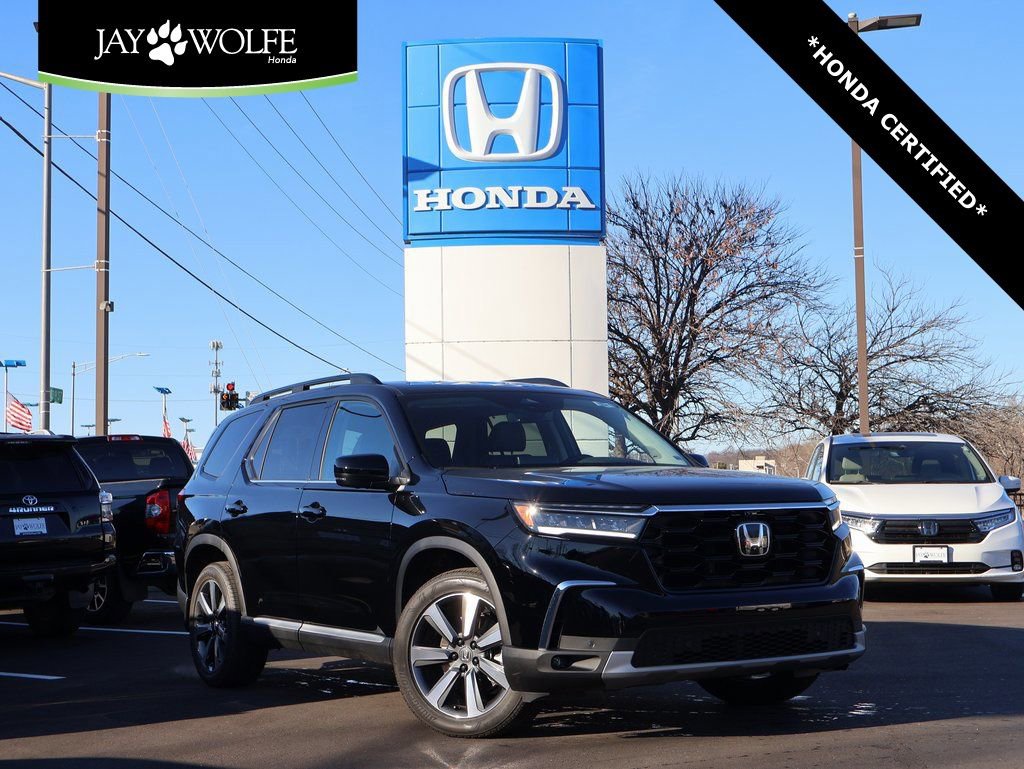 Certified 2025 Honda Pilot Elite image 1