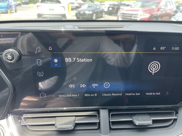 New 2026 Chevrolet Trax ACTIV w/ Sunroof Package FWD image 16
