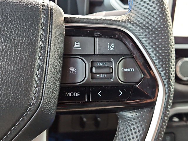 Used 2024 Toyota Tundra Platinum AWD/4WD image 24