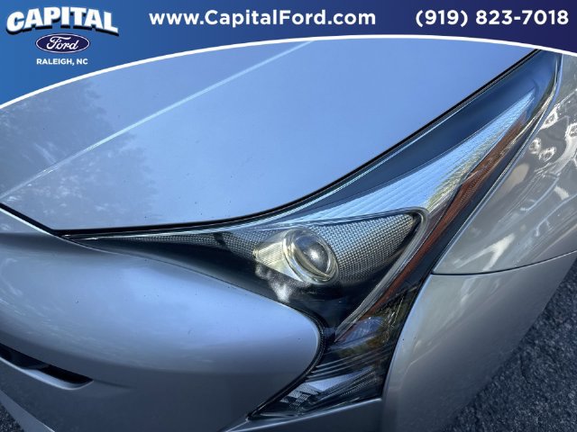 Used 2018 Toyota Prius Two w/ Prius Two Safety Plus Package FWD image 11