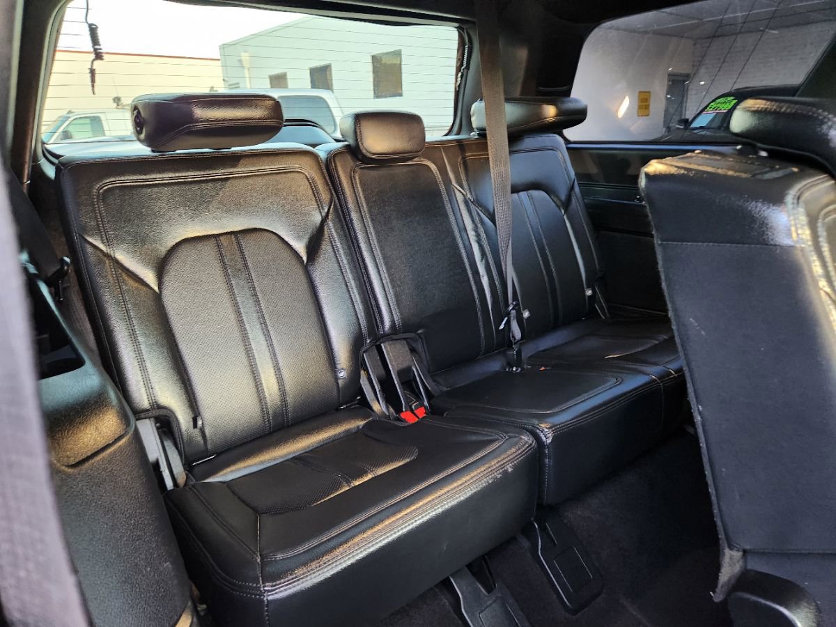 Used 2018 Ford Expedition Limited w/ Equipment Group 301A image 14