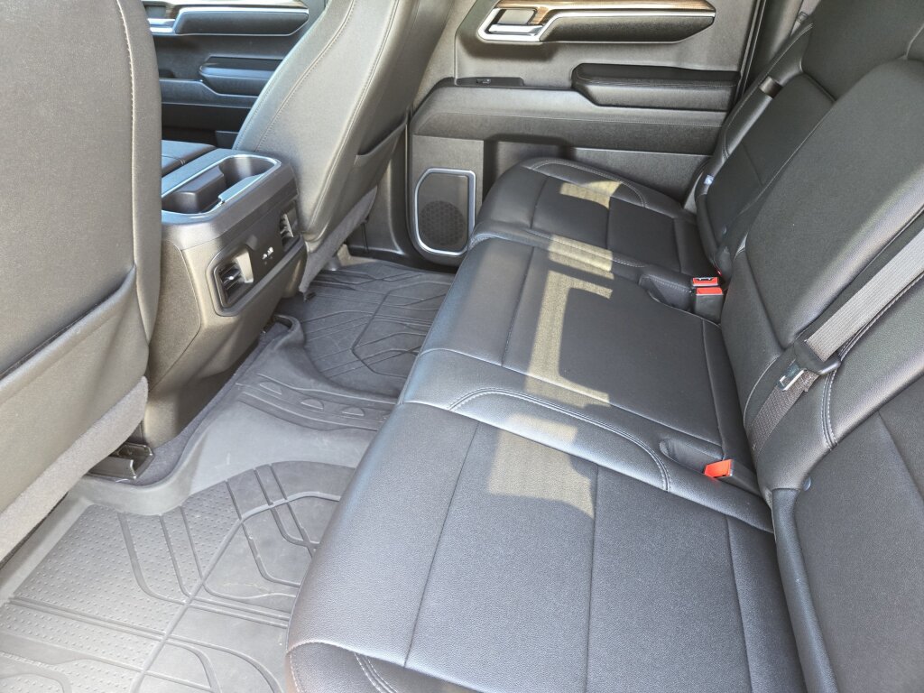 Used 2024 Chevrolet Silverado 1500 RST AWD/4WD image 10