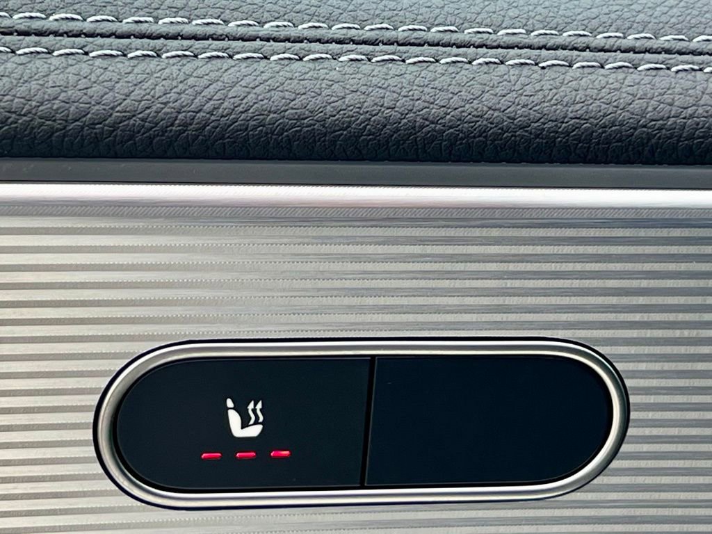 Certified 2023 Mercedes-Benz CLA 250 4MATIC image 28