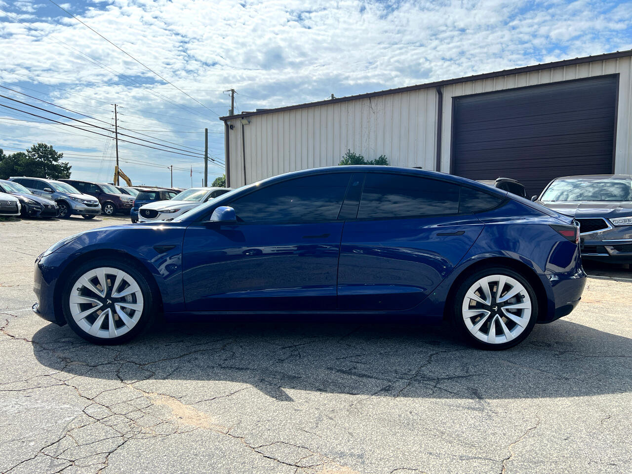 Used 2021 Tesla Model 3 Standard Range Plus image 2