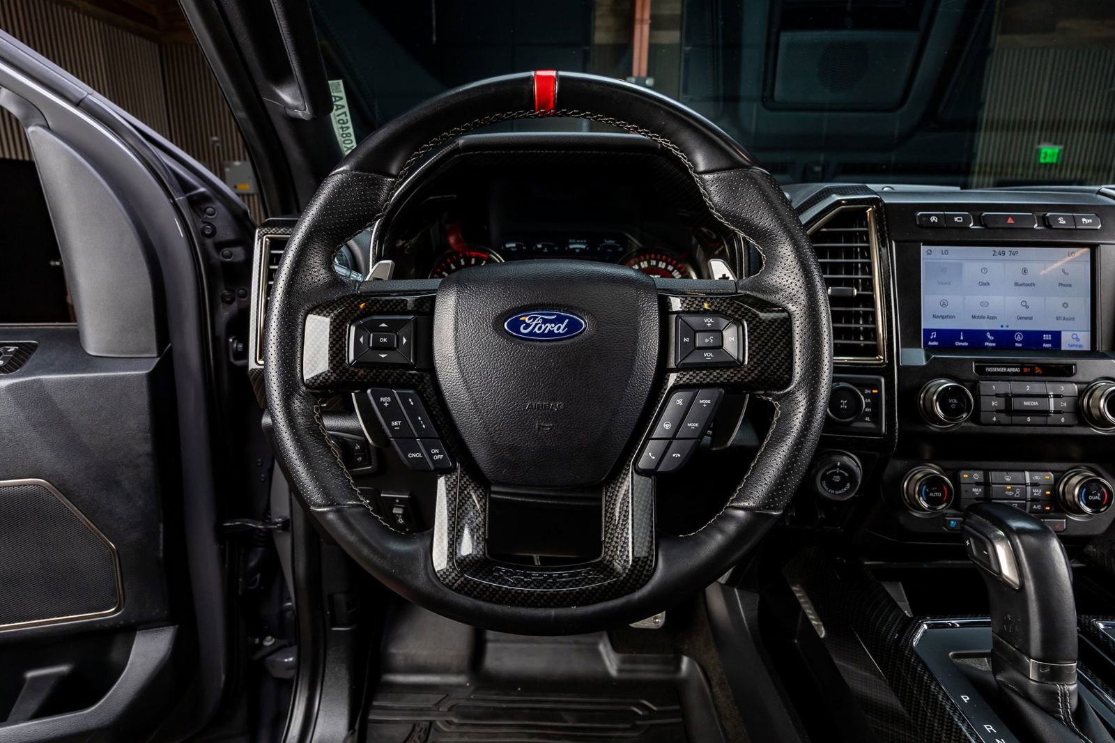 Used 2020 Ford F150 Raptor w/ Equipment Group 802A Luxury AWD/4WD image 18