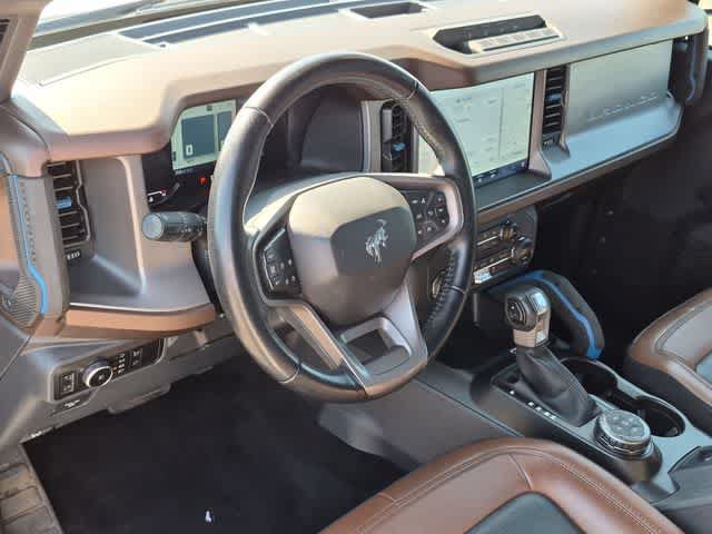 Used 2023 Ford Bronco Outer Banks w/ Sasquatch Package AWD/4WD image 10