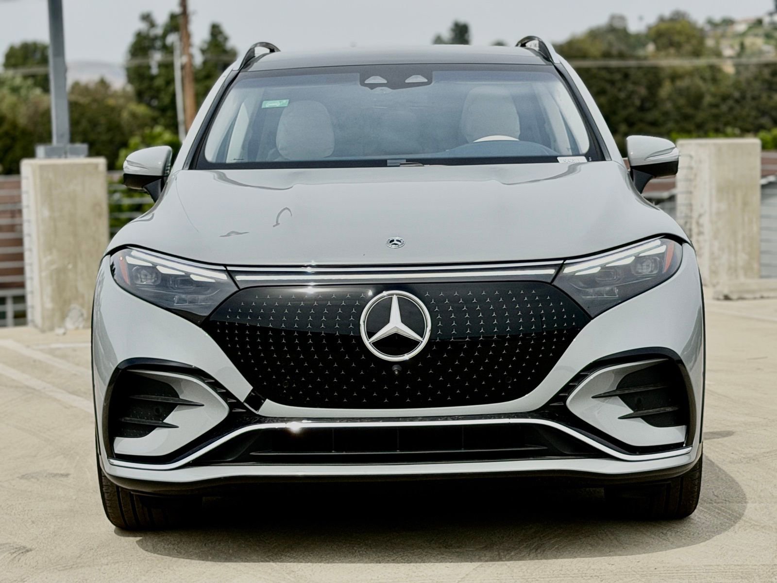 New 2026 Mercedes-Benz EQS 400 4MATIC SUV image 5