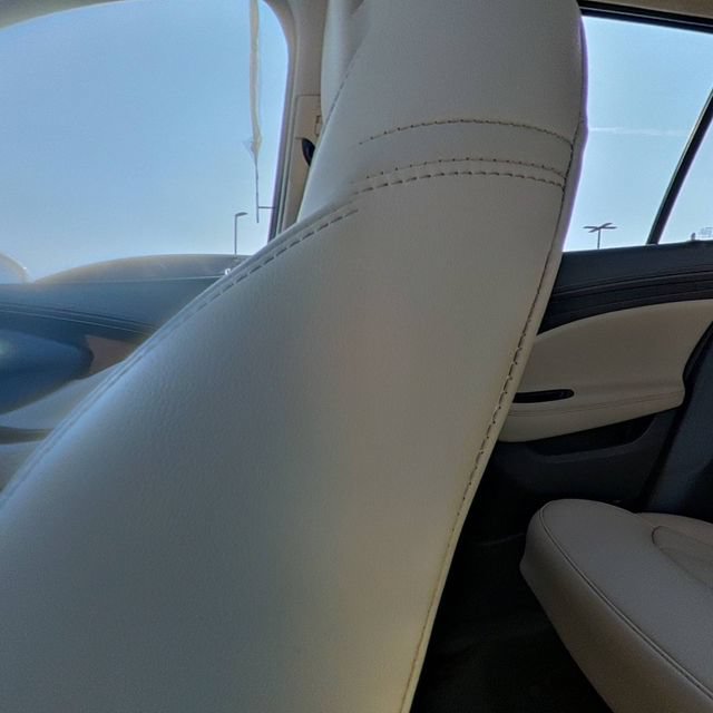 Used 2017 Buick Envision Essence FWD image 25