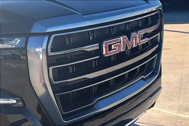 Used 2022 GMC Yukon XL AT4 w/ AT4 Premium Plus Package AWD/4WD image 34