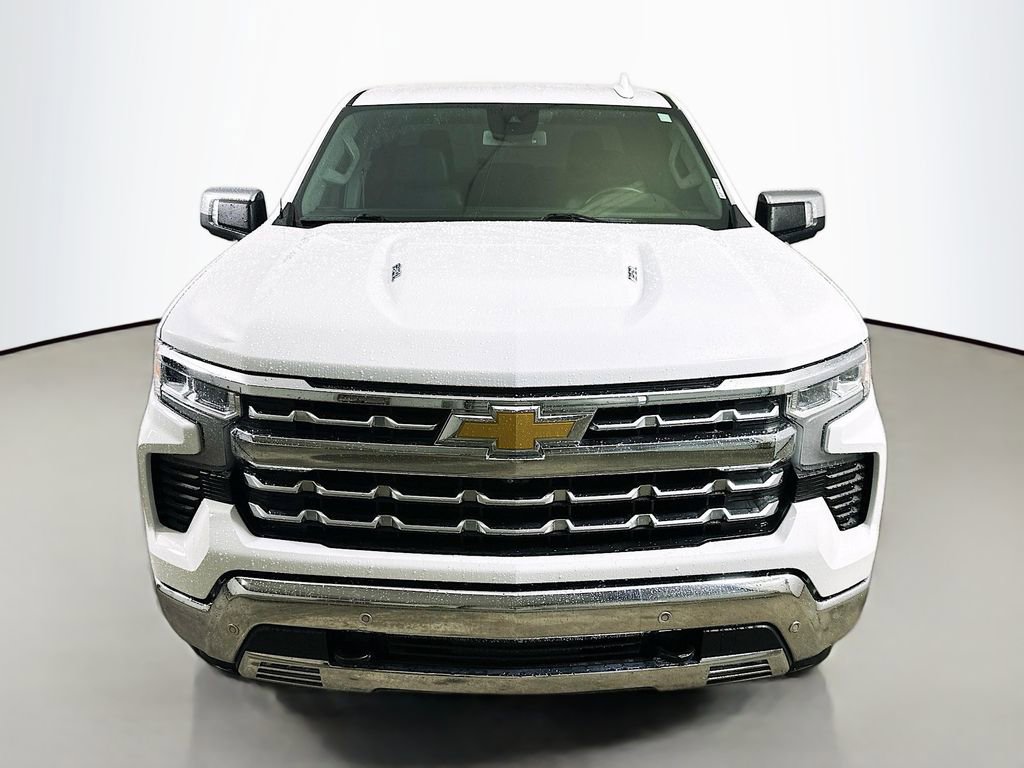 Used 2023 Chevrolet Silverado 1500 LTZ image 2