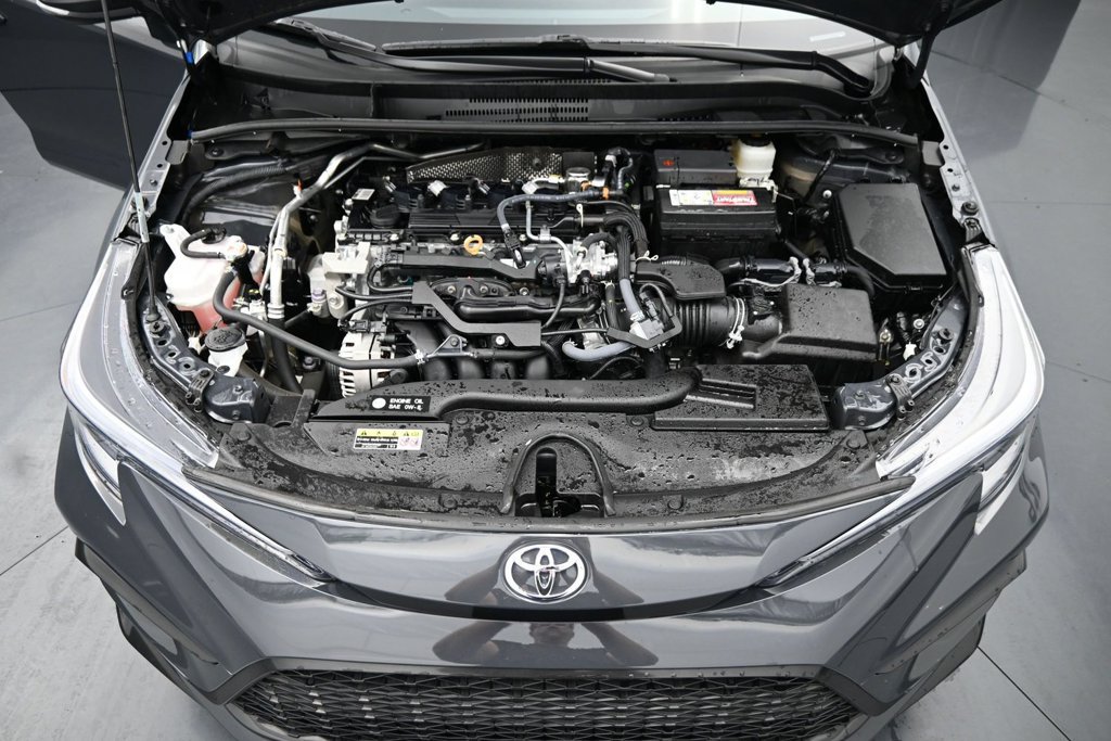 Used 2025 Toyota Corolla SE FWD image 14