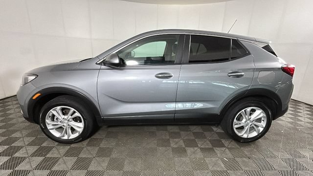 Used 2023 Buick Encore GX Preferred w/ Cold Weather Comfort Package AWD/4WD image 5