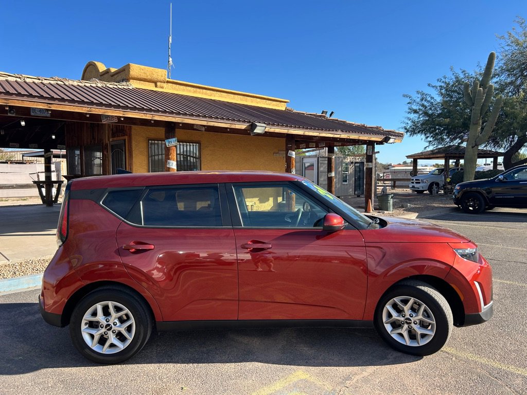 Used 2024 Kia Soul LX w/ Option Group 015 image 6