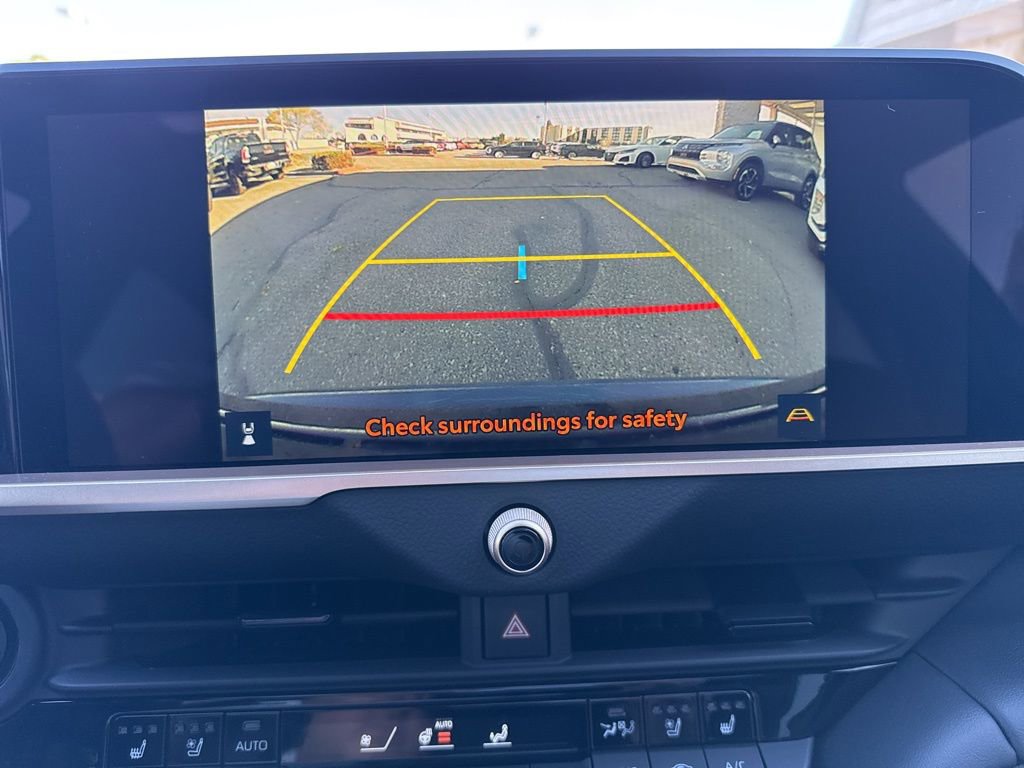 Used 2026 Toyota Crown Limited image 17