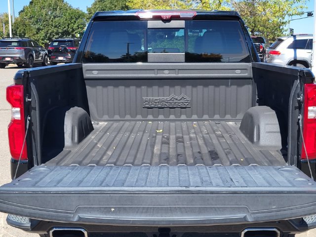 Used 2021 Chevrolet Silverado 1500 High Country w/ Technology Package AWD/4WD image 22