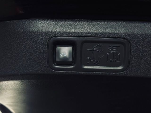 Used 2024 Ford Expedition Max XLT AWD/4WD image 13