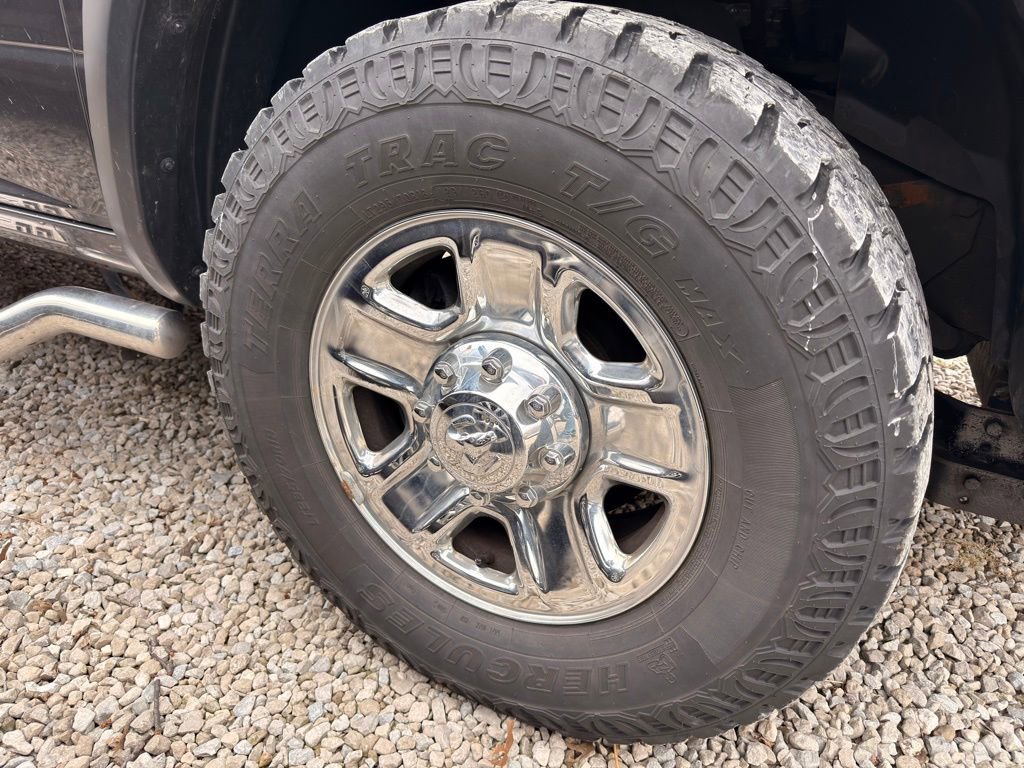 Used 2018 RAM 2500 Tradesman w/ Chrome Appearance Group image 8