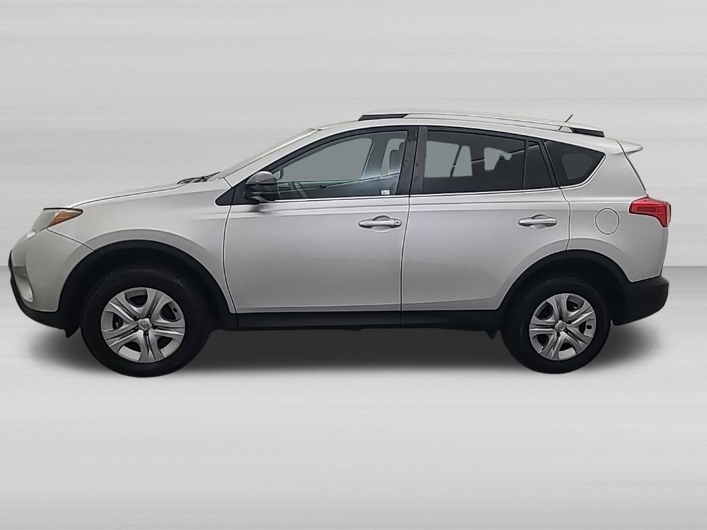 Used 2013 Toyota RAV4 LE w/ Preferred Accessory Pkg AWD/4WD image 7